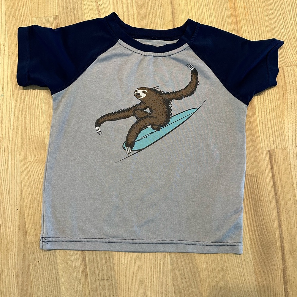 Patagonia cool daily shirt. Size 3T